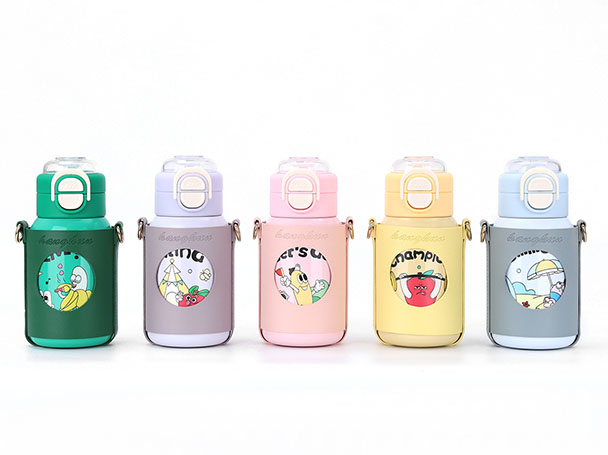 ��ͯ����ƿ  